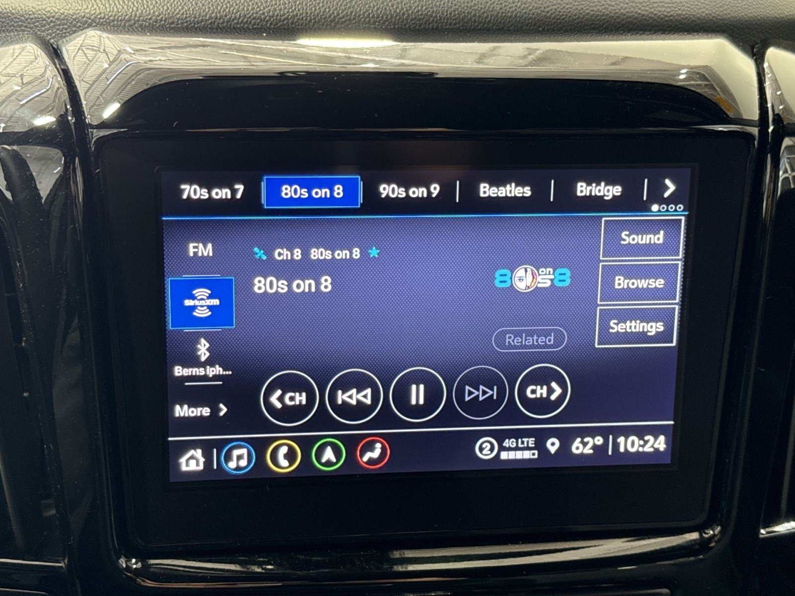 Used 2023 Chevrolet Traverse RS AWD/4WD image 19