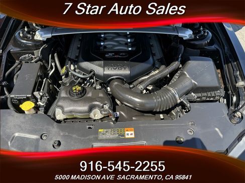 Used 2011 Ford Mustang GT Premium w/ Security Pkg RWD image 17