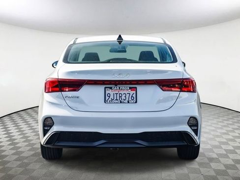 Certified 2023 Kia Forte LXS image 7