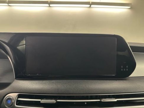 Used 2025 Hyundai Palisade SEL FWD image 25