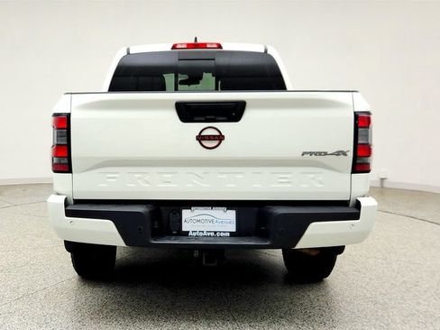 Used 2023 Nissan Frontier PRO-4X w/ Pro Convenience Package AWD/4WD image 6