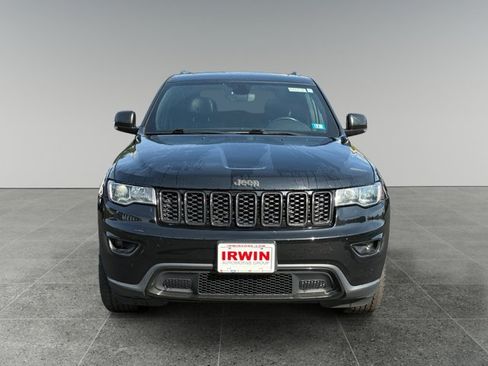 Used 2019 Jeep Grand Cherokee Limited AWD/4WD image 8