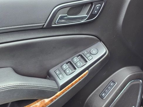 Used 2018 Chevrolet Tahoe Premier image 22