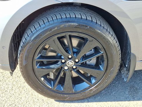 Used 2026 Jaguar F-PACE R-Dynamic S AWD/4WD image 12