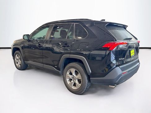 Used 2025 Toyota RAV4 LE AWD/4WD image 7