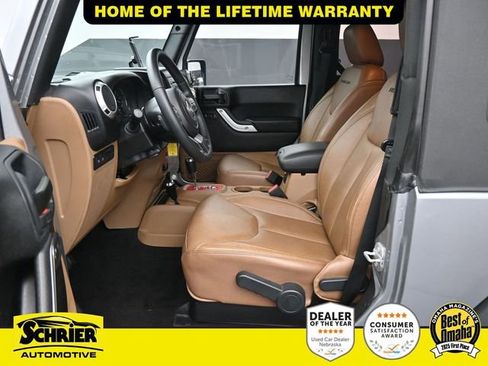 Used 2016 Jeep Wrangler Rubicon w/ Power Convenience Group image 24