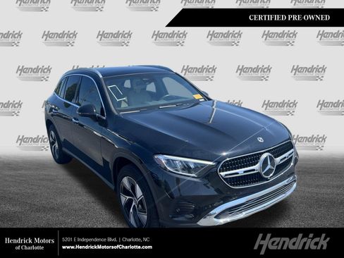 Used 2024 Mercedes-Benz GLC 300 4MATIC image 1