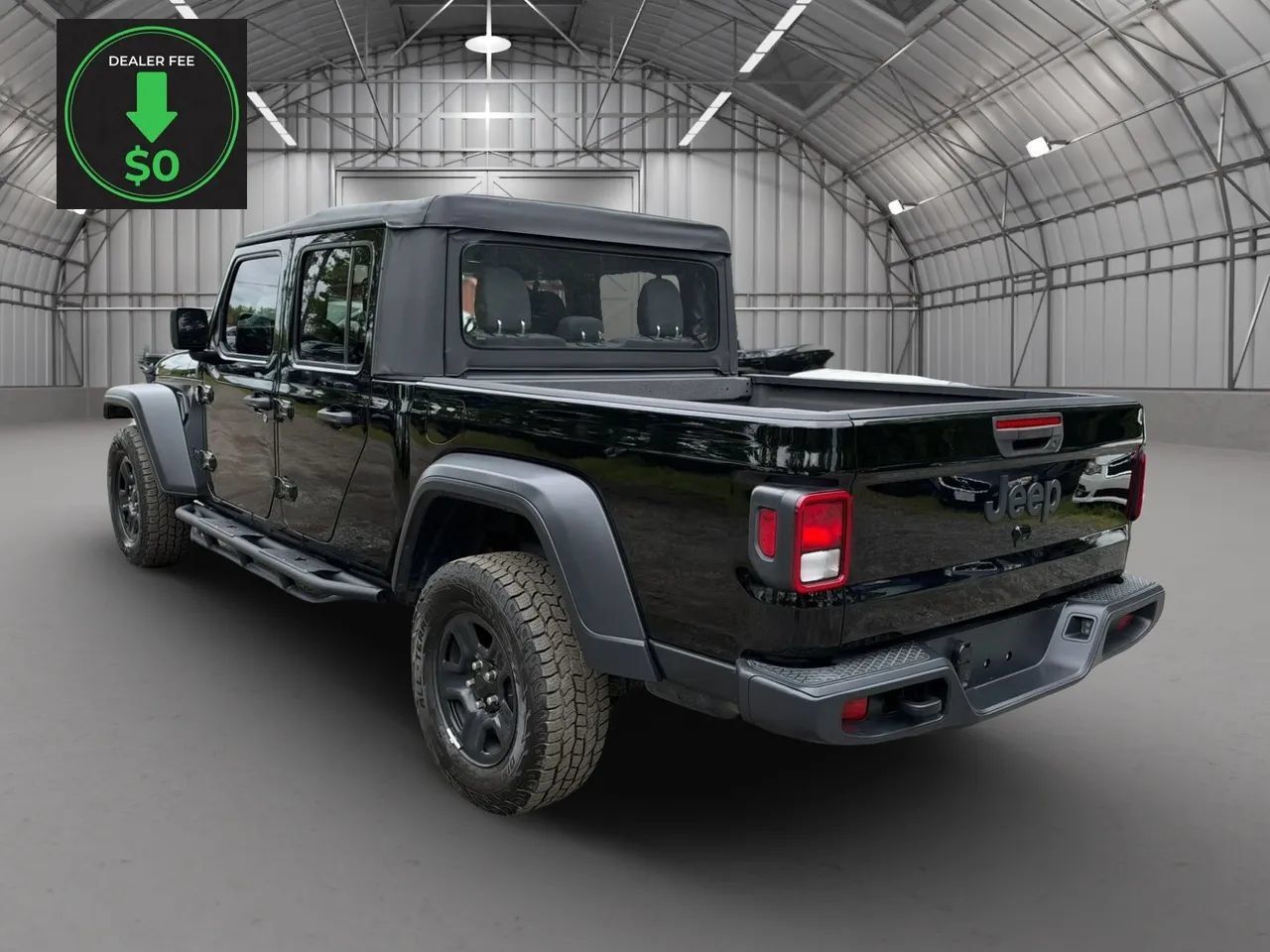 Used 2021 Jeep Gladiator Sport AWD/4WD image 3