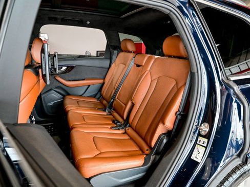 Used 2017 Audi Q7 3.0T Prestige image 21