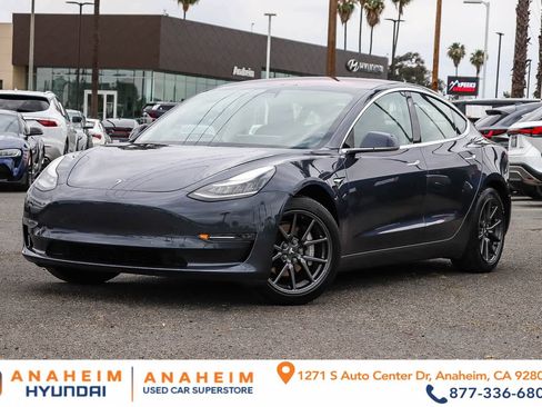Used 2018 Tesla Model 3 Long Range AWD/4WD image 1