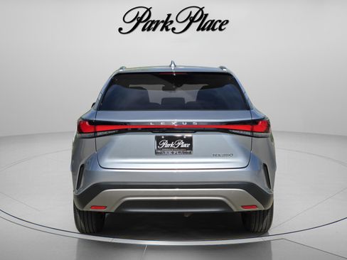 Used 2023 Lexus RX 350 FWD w/ Cold Area Package image 4