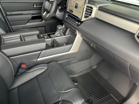 New 2026 Toyota Tundra Limited image 17