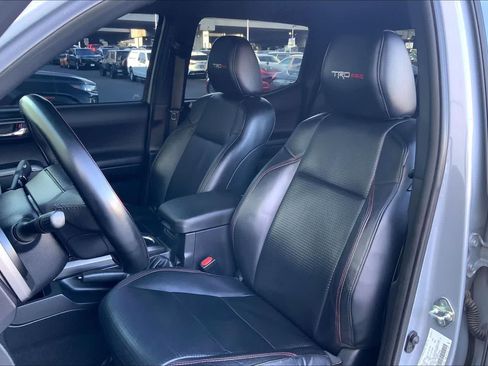 Used 2017 Toyota Tacoma TRD Pro AWD/4WD image 11