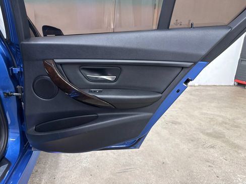 Used 2015 BMW 335i Sedan RWD image 20