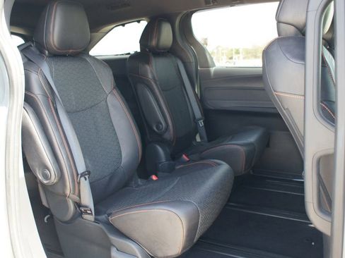 Used 2024 Toyota Sienna XSE w/ XSE Premium Package image 24