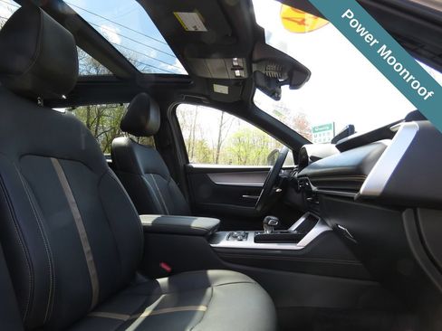 Used 2024 MAZDA CX-90 Plug-In Hybrid w/ Premium Plus AWD/4WD image 13