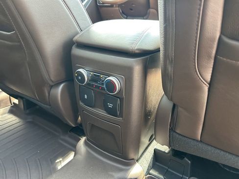 Used 2022 Ford Explorer King Ranch image 50