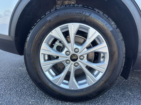 Used 2025 Ford Escape Active FWD image 10