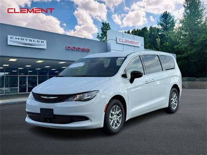 New 2026 Chrysler Voyager LX