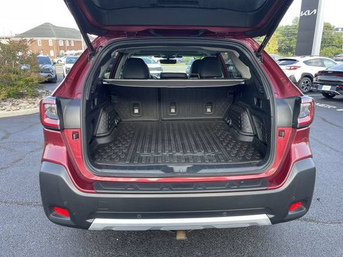 Certified 2025 Subaru Outback Limited XT AWD/4WD image 38