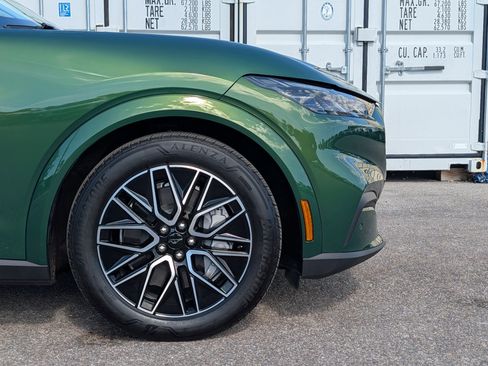 Used 2025 Ford Mustang Mach-E Premium image 11