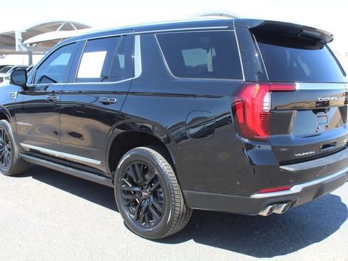 Used 2025 GMC Yukon Denali w/ Denali Reserve Package image 8