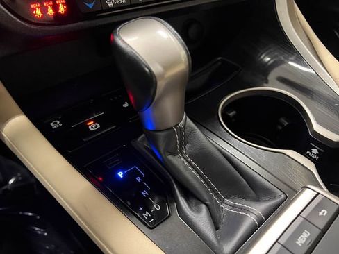 Certified 2021 Lexus RX 350 FWD image 21