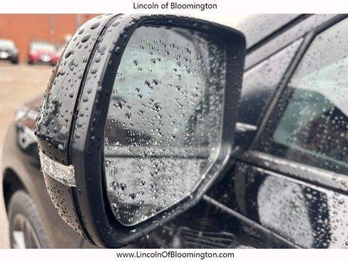 Used 2024 Ford Edge Titanium w/ Titanium Elite Package image 14