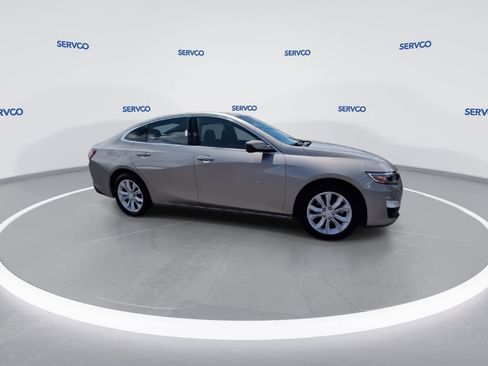 Used 2022 Chevrolet Malibu LT FWD image 9