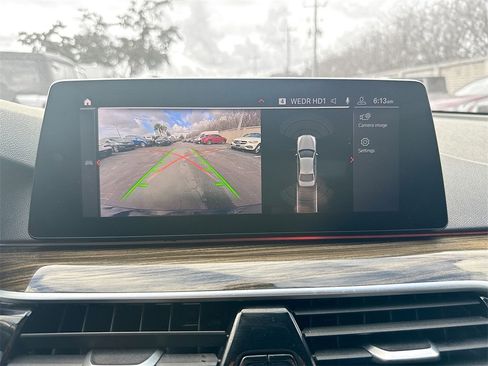 Used 2020 BMW 530i w/ Convenience Package image 15