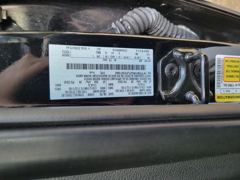 Used 2020 Ford F150 Raptor w/ Equipment Group 802A Luxury AWD/4WD image 29