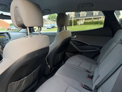 Used 2016 Hyundai Santa Fe Sport FWD image 17