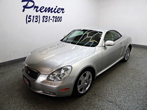 Used 2004 Lexus SC 430 Convertible image 1