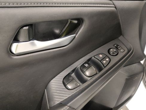 Used 2024 Nissan Sentra SV image 27