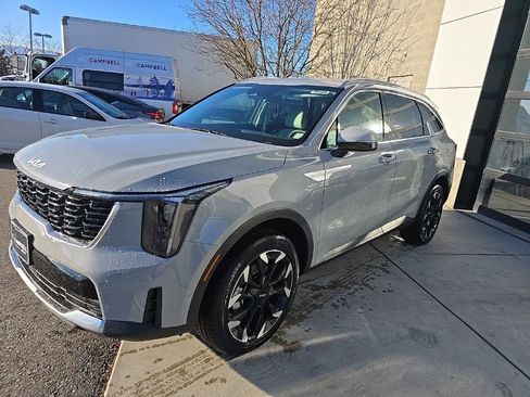 New 2026 Kia Sorento EX AWD/4WD image 3
