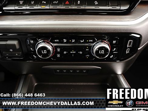 New 2025 GMC Sierra 2500 SLT w/ Texas SLT Premium Package image 23