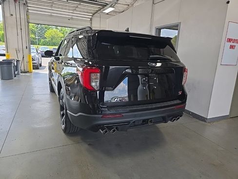 Used 2023 Ford Explorer ST w/ Equipment Group 401A AWD/4WD image 3
