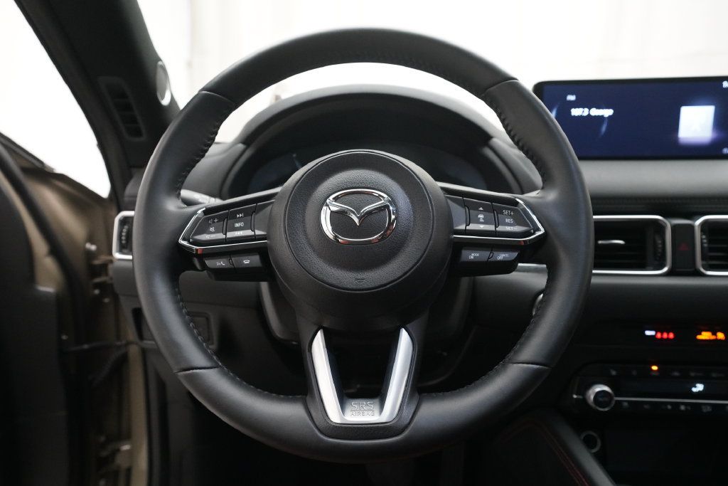 Certified 2024 MAZDA CX-5 Carbon Edition AWD/4WD image 4