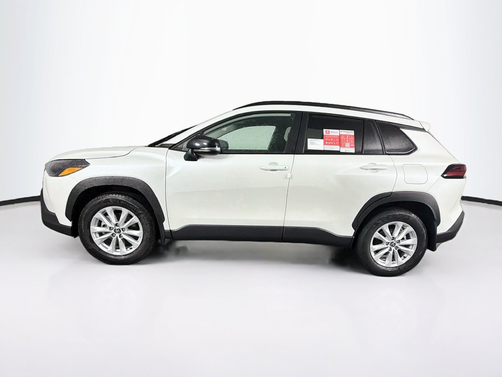 New 2026 Toyota Corolla Cross LE FWD image 5