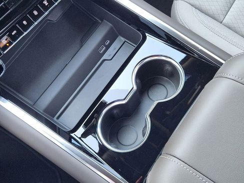 New 2026 Chevrolet Tahoe LS image 14