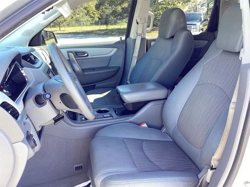 Certified 2017 Chevrolet Traverse LS image 15