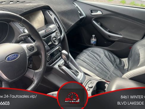 Used 2013 Ford Focus Titanium w/ Titanium Handling Pkg image 13