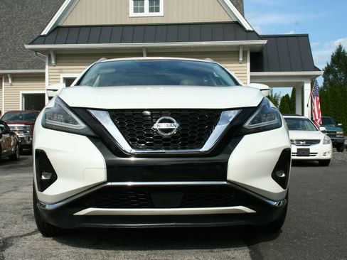 Used 2019 Nissan Murano Platinum AWD/4WD image 2