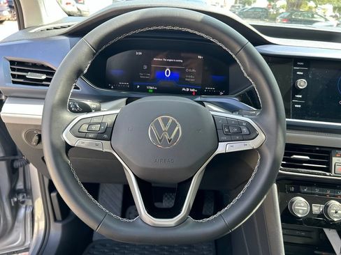 Certified 2024 Volkswagen Taos SE w/ Panoramic Sunroof Package FWD image 22