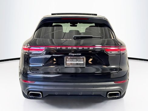 Certified 2023 Porsche Cayenne w/ Premium Package AWD/4WD image 10