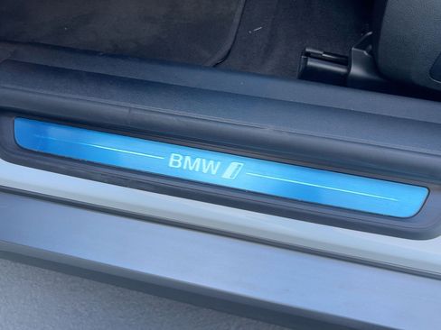 Used 2024 BMW i4 eDrive40 w/ Premium Package image 26