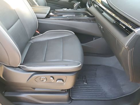 Used 2021 Cadillac Escalade Sport w/ Driver Assist Tech Package image 16