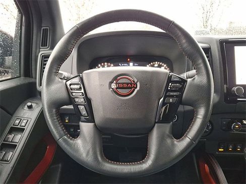 Used 2023 Nissan Frontier PRO-4X w/ Pro Convenience Package image 11