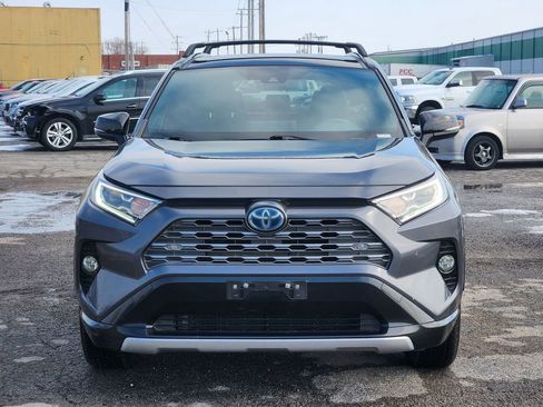 Used 2020 Toyota RAV4 XSE image 2