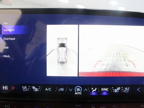 New 2026 Chevrolet Traverse RS image 5